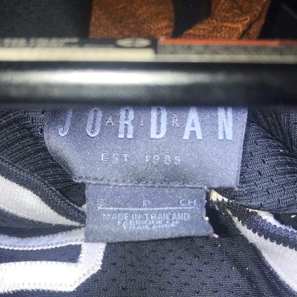 Used Air Jordan jersey - black - Picture 5 of 7